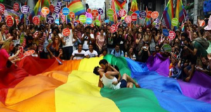 Istanbul-Pride-Parade-June-30-2013
