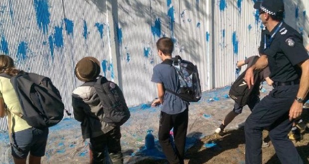 paint ballons